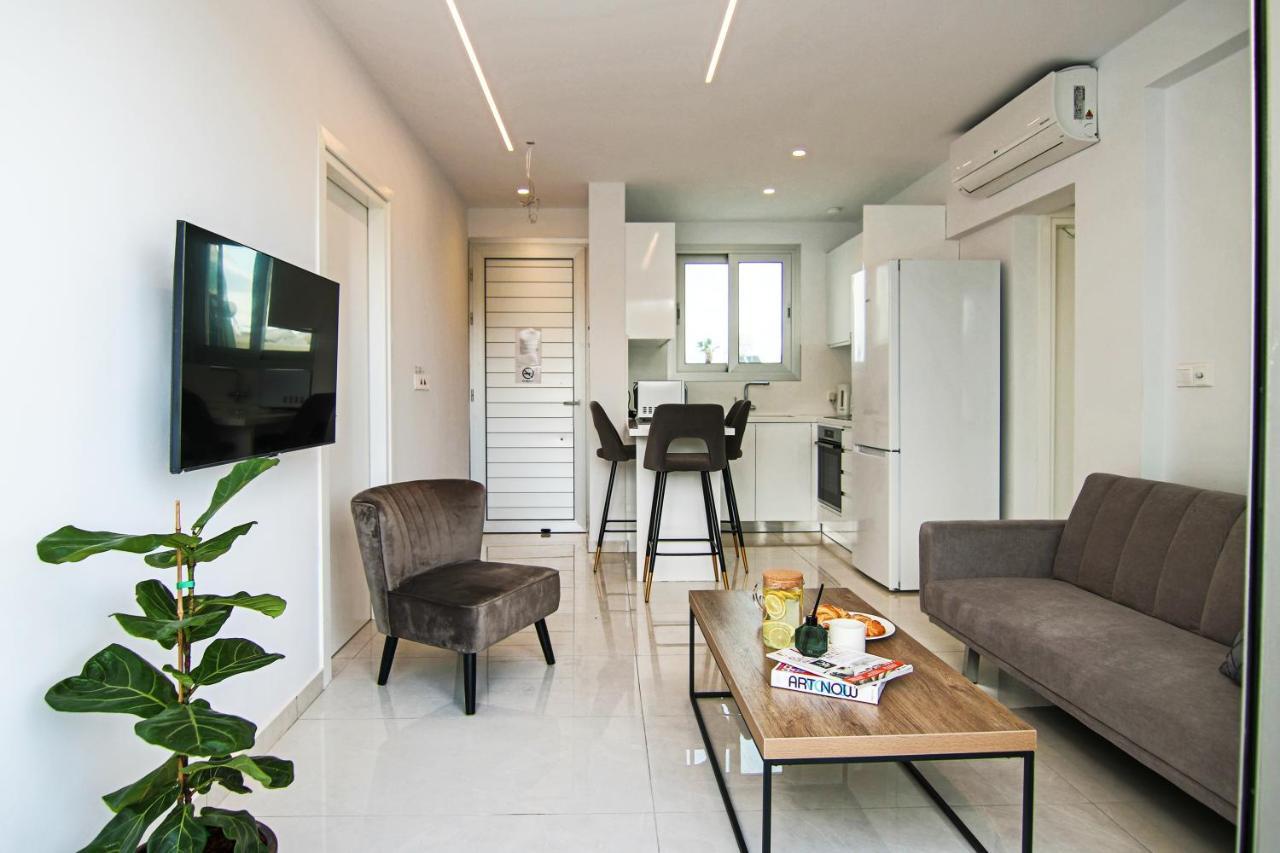 Phaedrus Living - Seaside Executive Flat Harbour 205 Διαμέρισμα Πάφος Εξωτερικό φωτογραφία